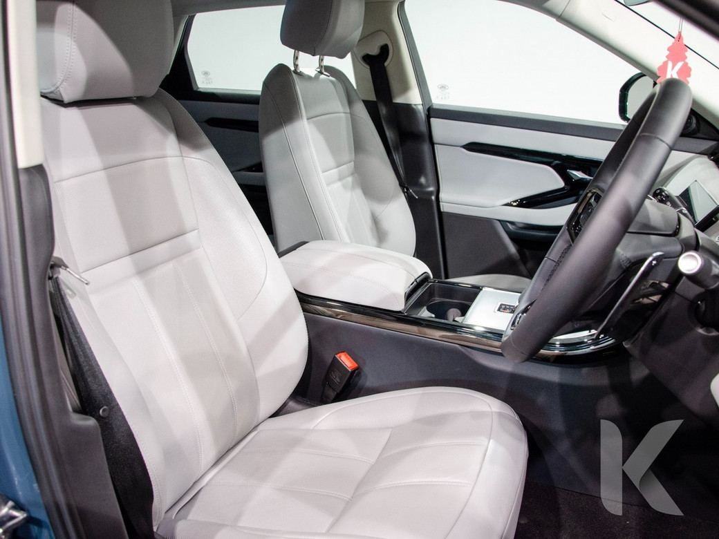 2025 Land Rover Range Rover Evoque