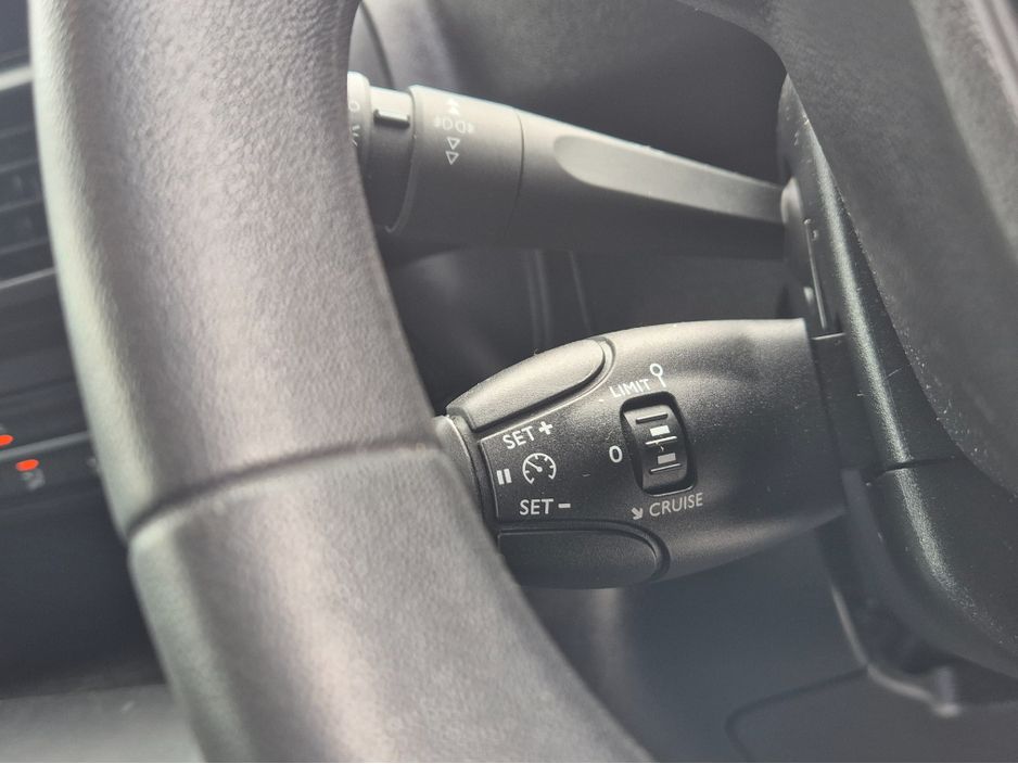 2023 Peugeot Partner