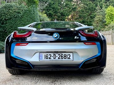 2016 BMW i8