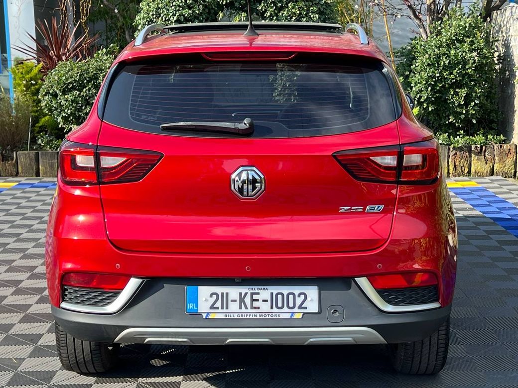 2021 MG ZS