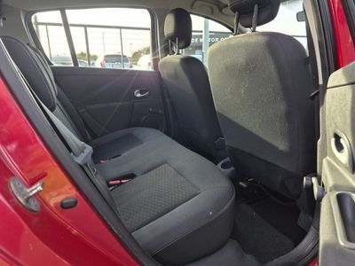 2011 Renault Clio