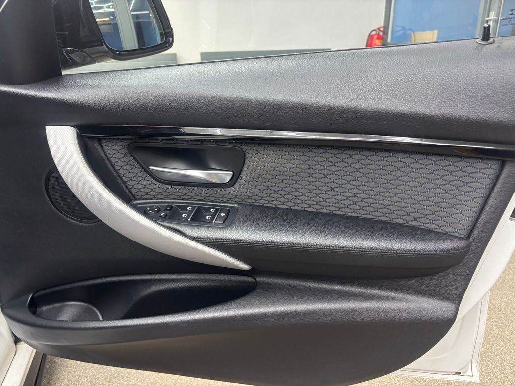 2016 BMW 3 Series