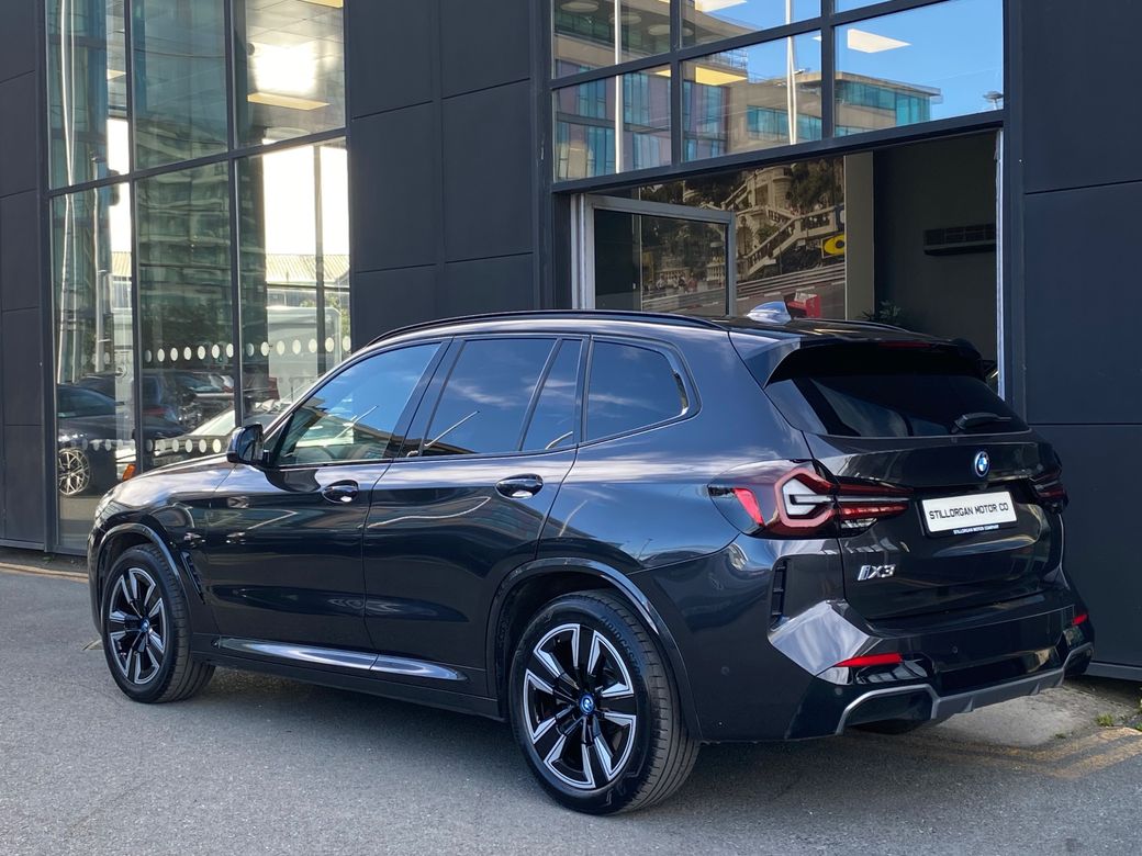2024 BMW iX3