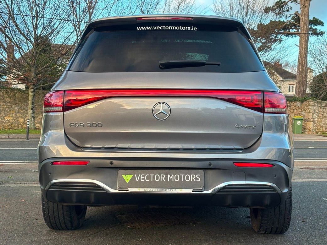 2023 Mercedes-Benz EQB