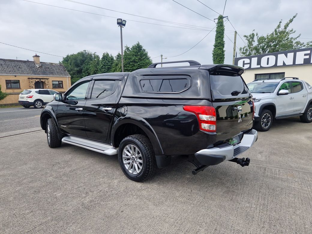 2017 Mitsubishi L200