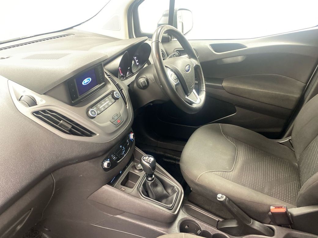 2023 Ford Transit Courier