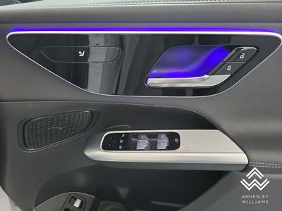 2025 Mercedes-Benz GLC Class