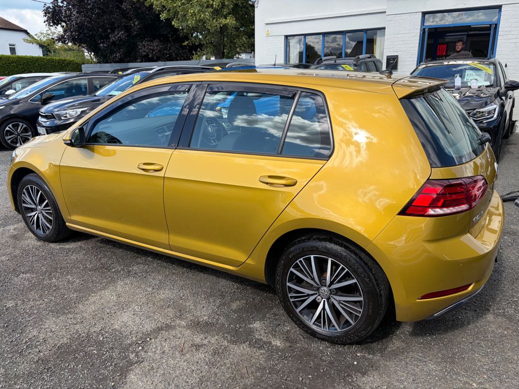 2017 Volkswagen Golf