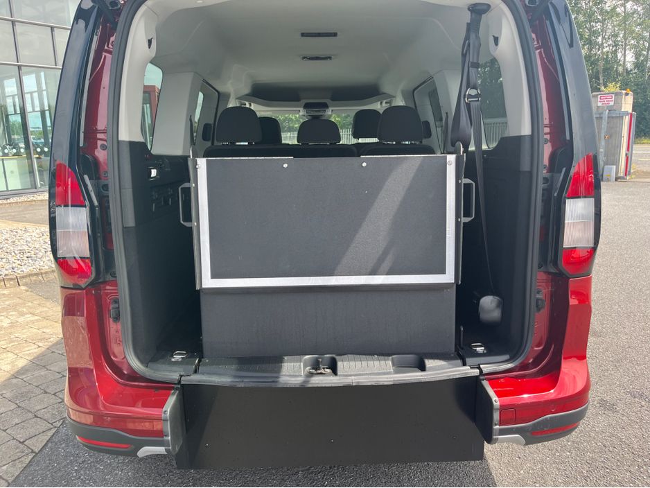 2023 Ford Grand Tourneo Connect