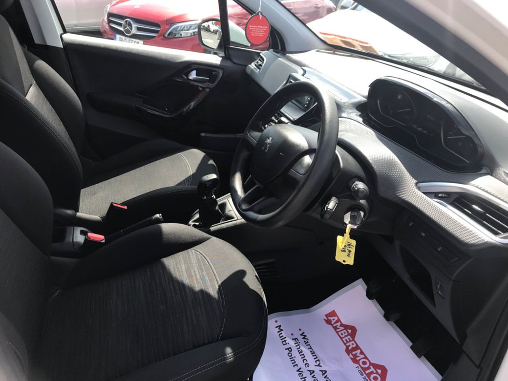 2016 Peugeot 208