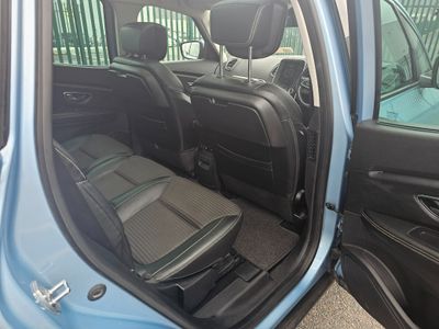 2017 Renault Grand Scenic