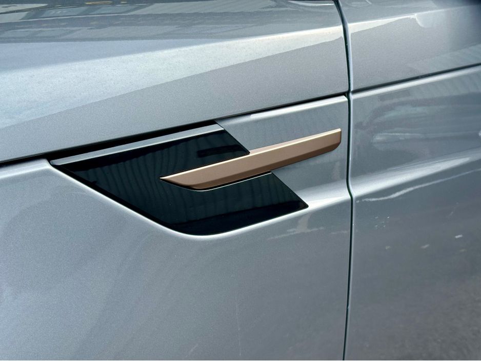 2025 Land Rover Range Rover Sport
