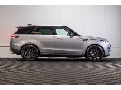 2025 Land Rover Range Rover Sport