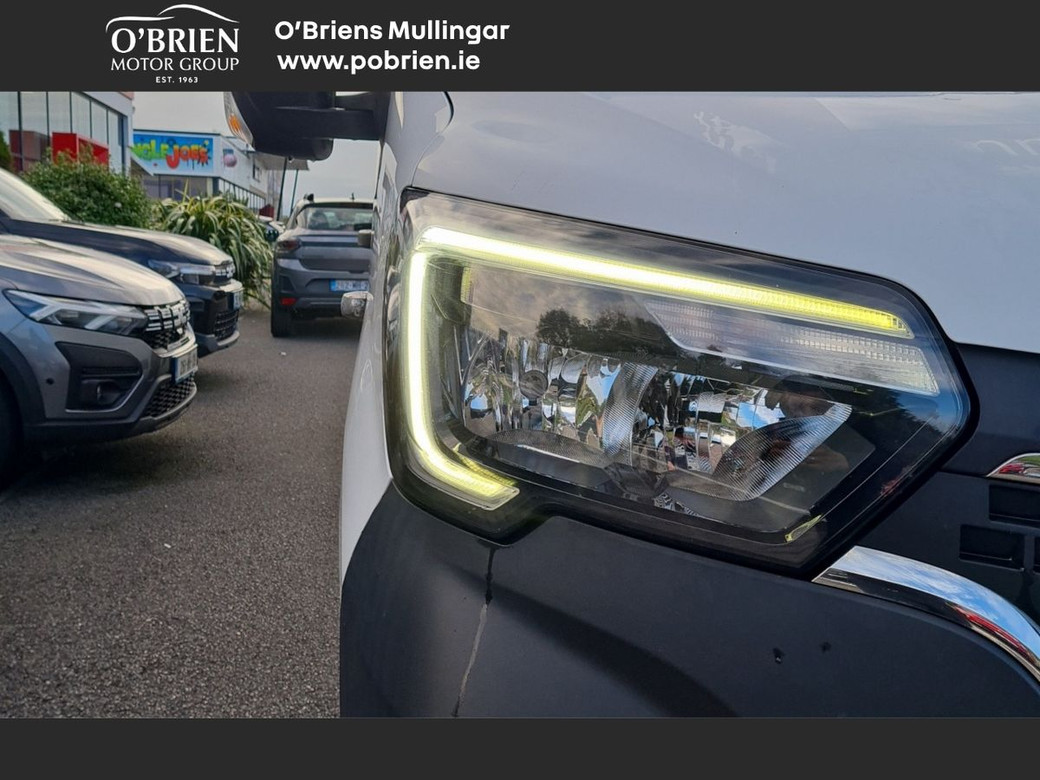 2021 Renault Master