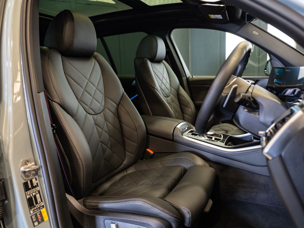 2025 BMW X5