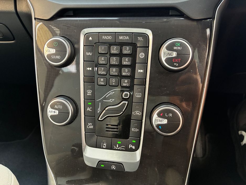 2016 Volvo V40 Cross Country