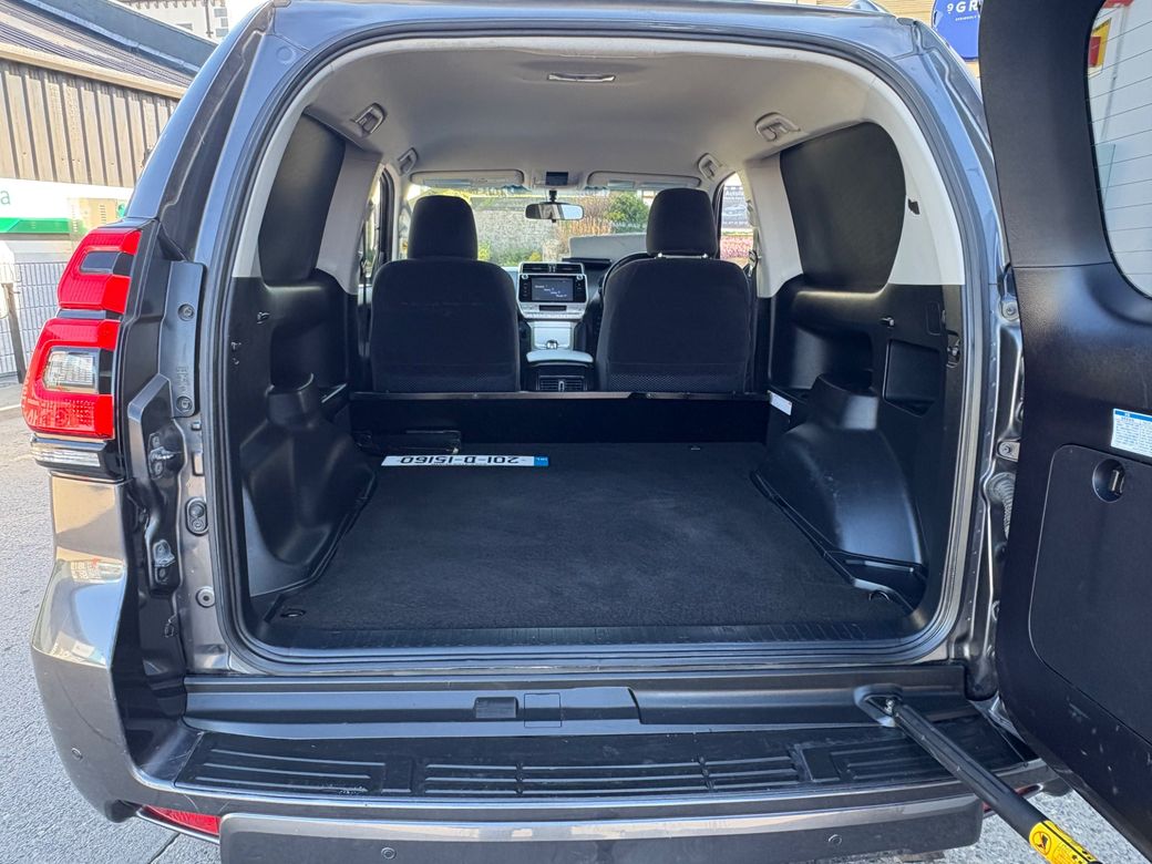 2020 Toyota Landcruiser