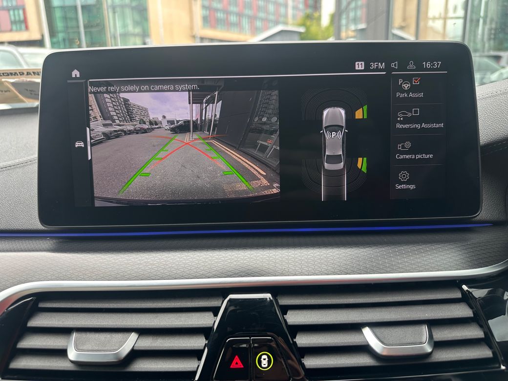 2022 BMW 5 Series