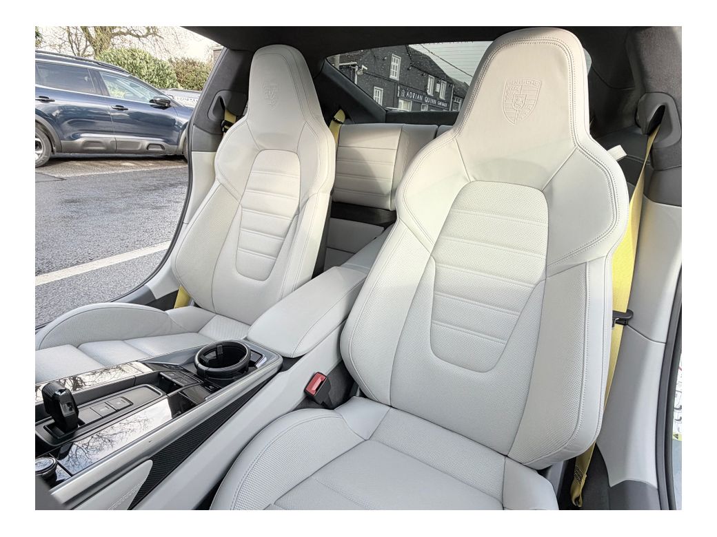 2023 Porsche 911