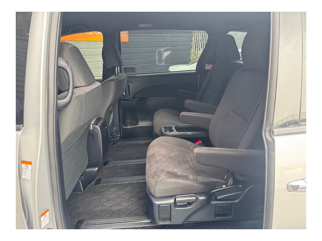 2018 Toyota Estima