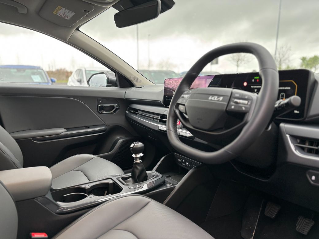 2026 Kia K4
