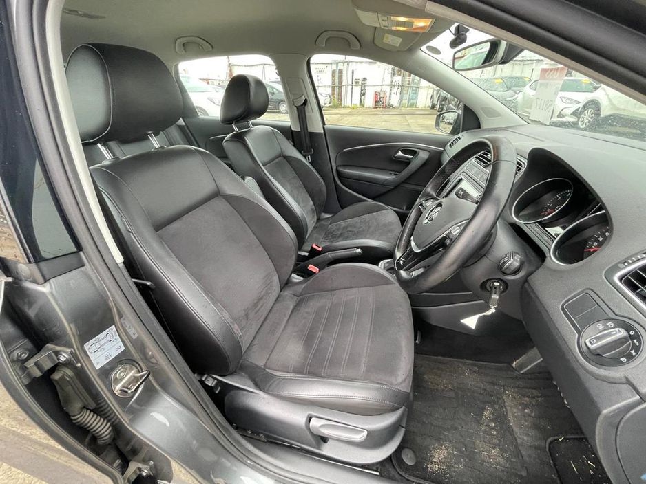 2017 Volkswagen Polo