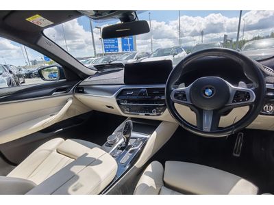 2022 BMW 5 Series