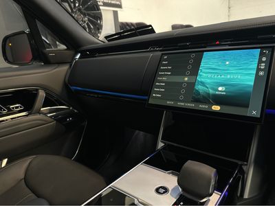 2025 Land Rover Range Rover