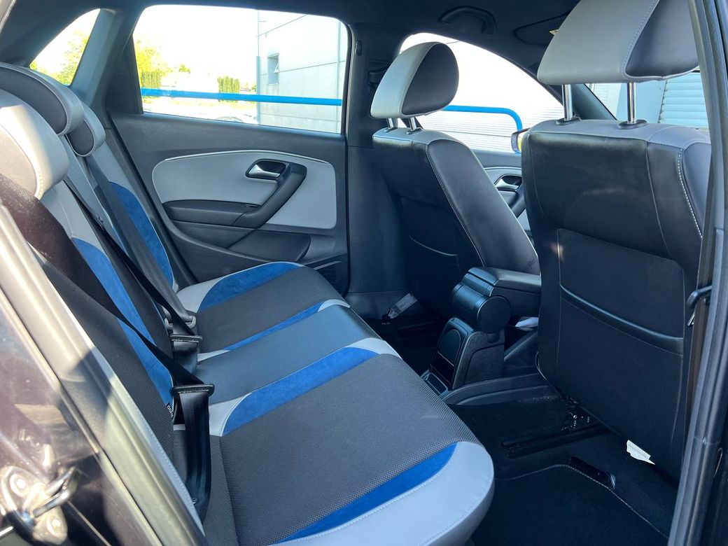 2015 Volkswagen Polo