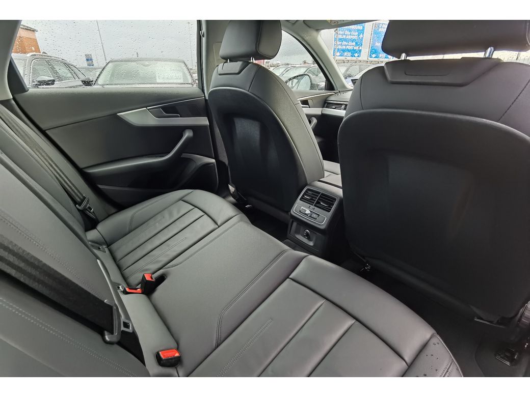 2022 Audi A4