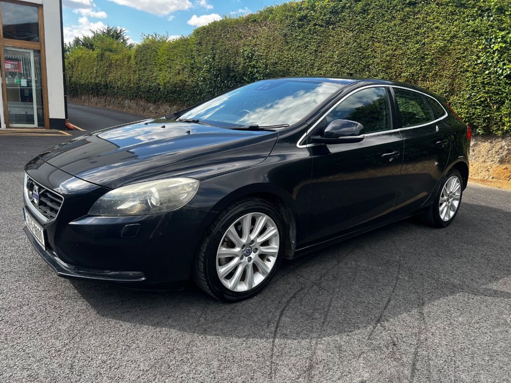 2015 Volvo V40