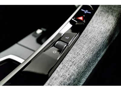 2025 Peugeot 5008