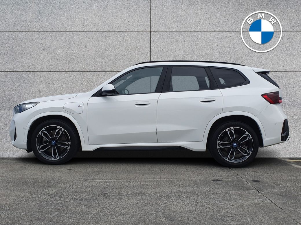 2023 BMW X1