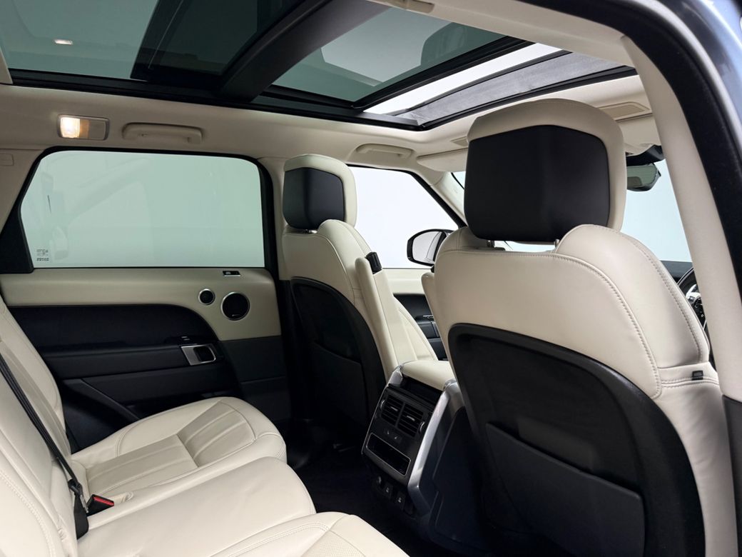 2020 Land Rover Range Rover Sport
