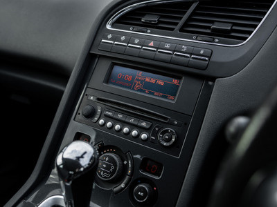 2015 Peugeot 5008