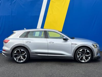 2022 Audi e-tron