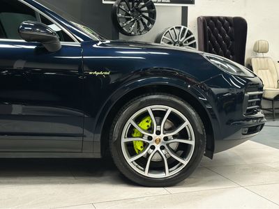 2022 Porsche Cayenne