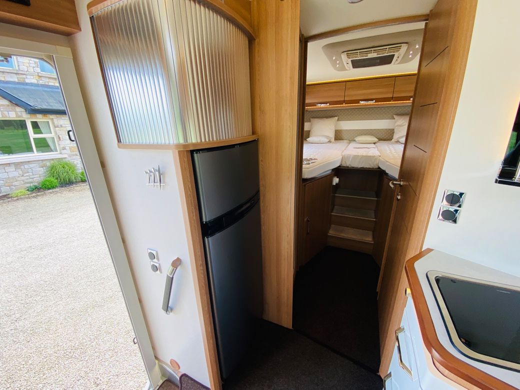 2021 RAPIDO  8066DF PREMIUM EDITION !! C1 REQUIRED !! 