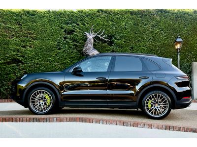 2023 Porsche Cayenne