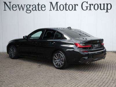 2022 BMW 330