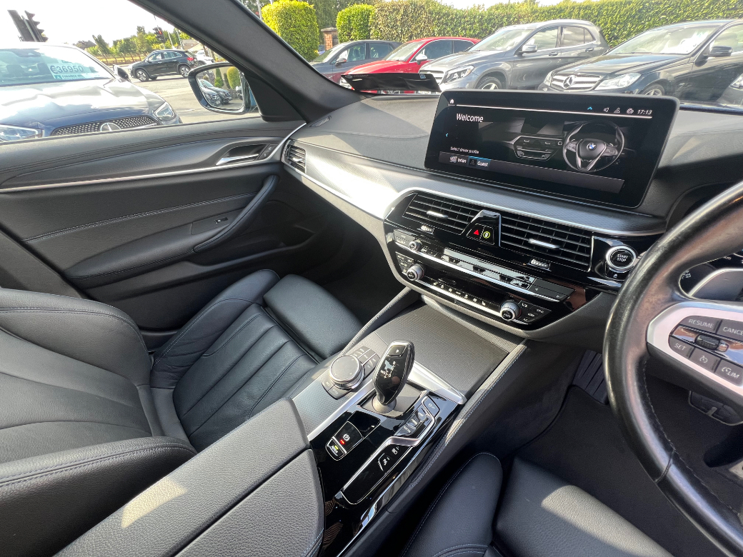 2022 BMW 5 Series