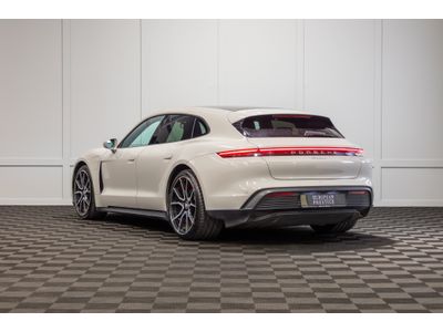 2023 Porsche Taycan