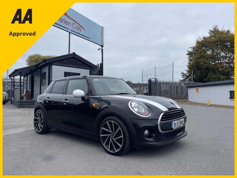 2016 Mini Hatch