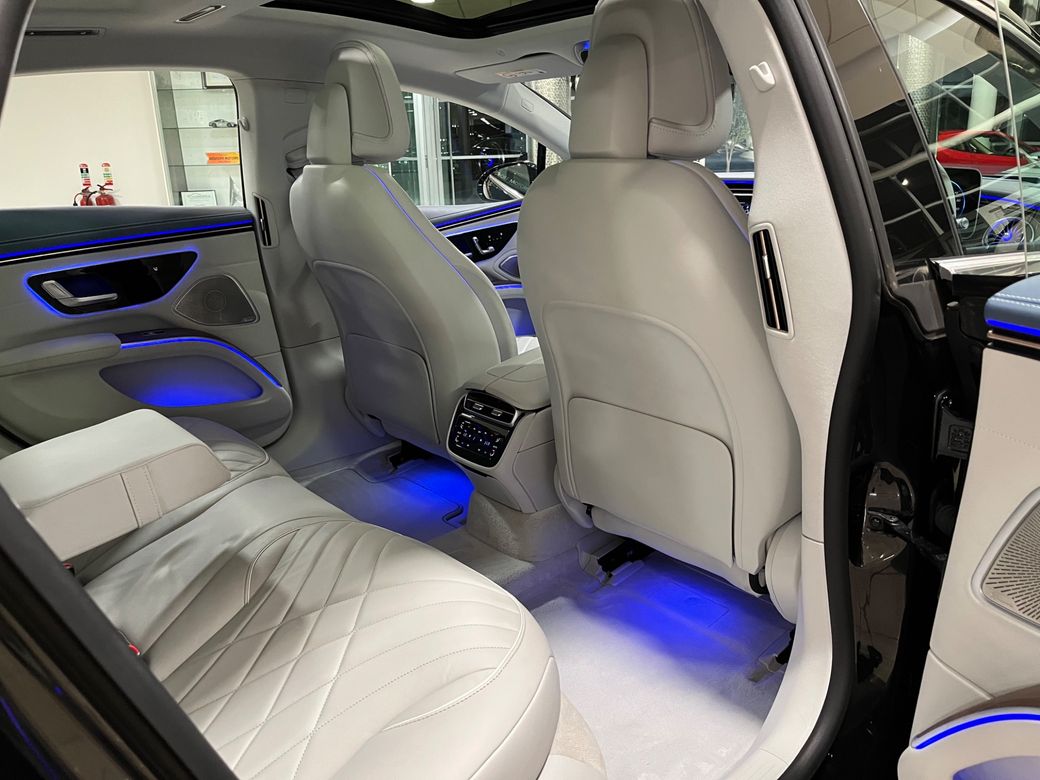 2022 Mercedes-Benz EQS