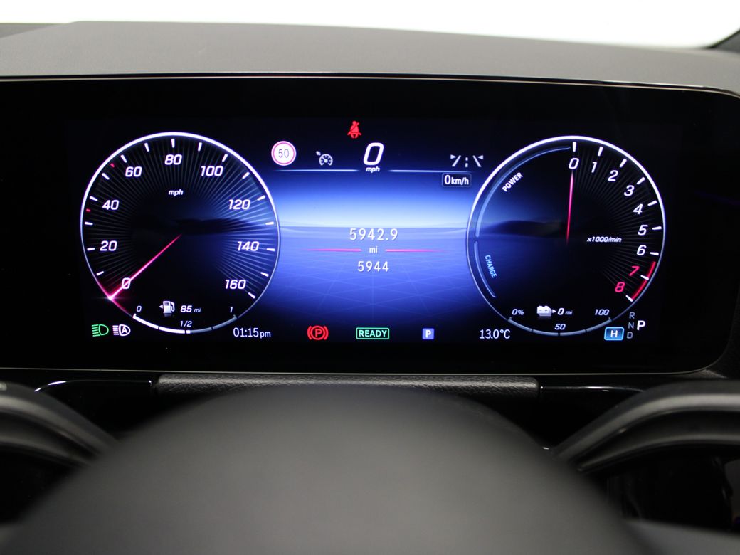 2025 Mercedes-Benz GLA Class