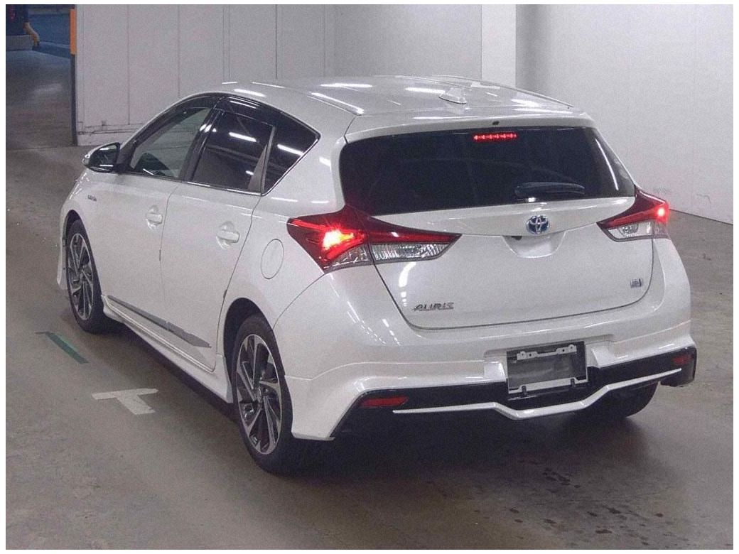 2016 Toyota Auris