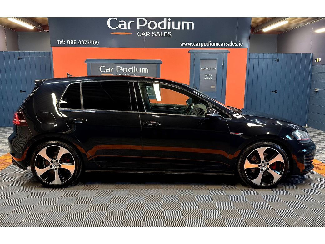 2016 Volkswagen Golf