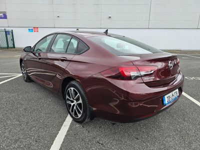 2020 Opel Insignia