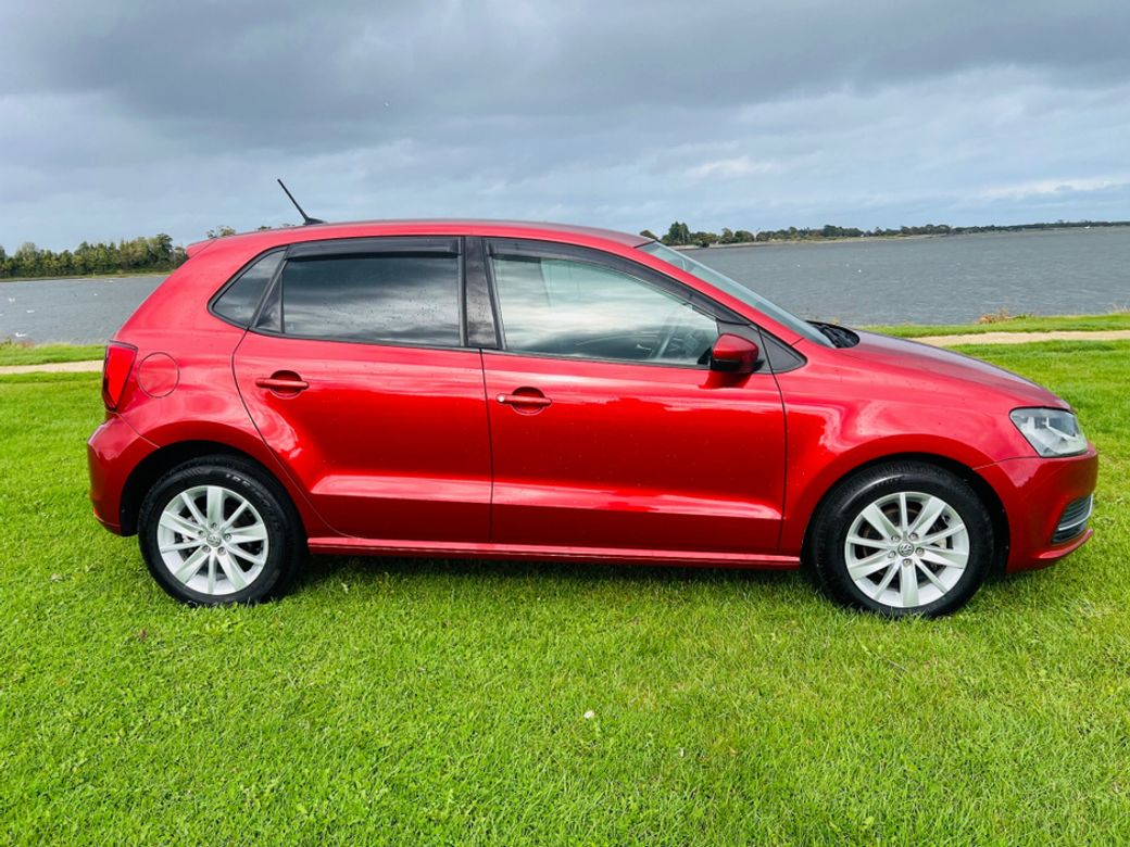 2015 Volkswagen Polo