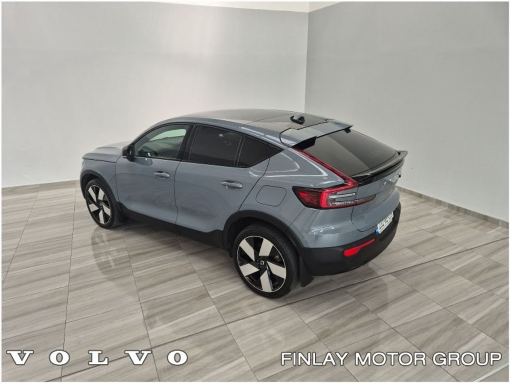 2023 Volvo C40